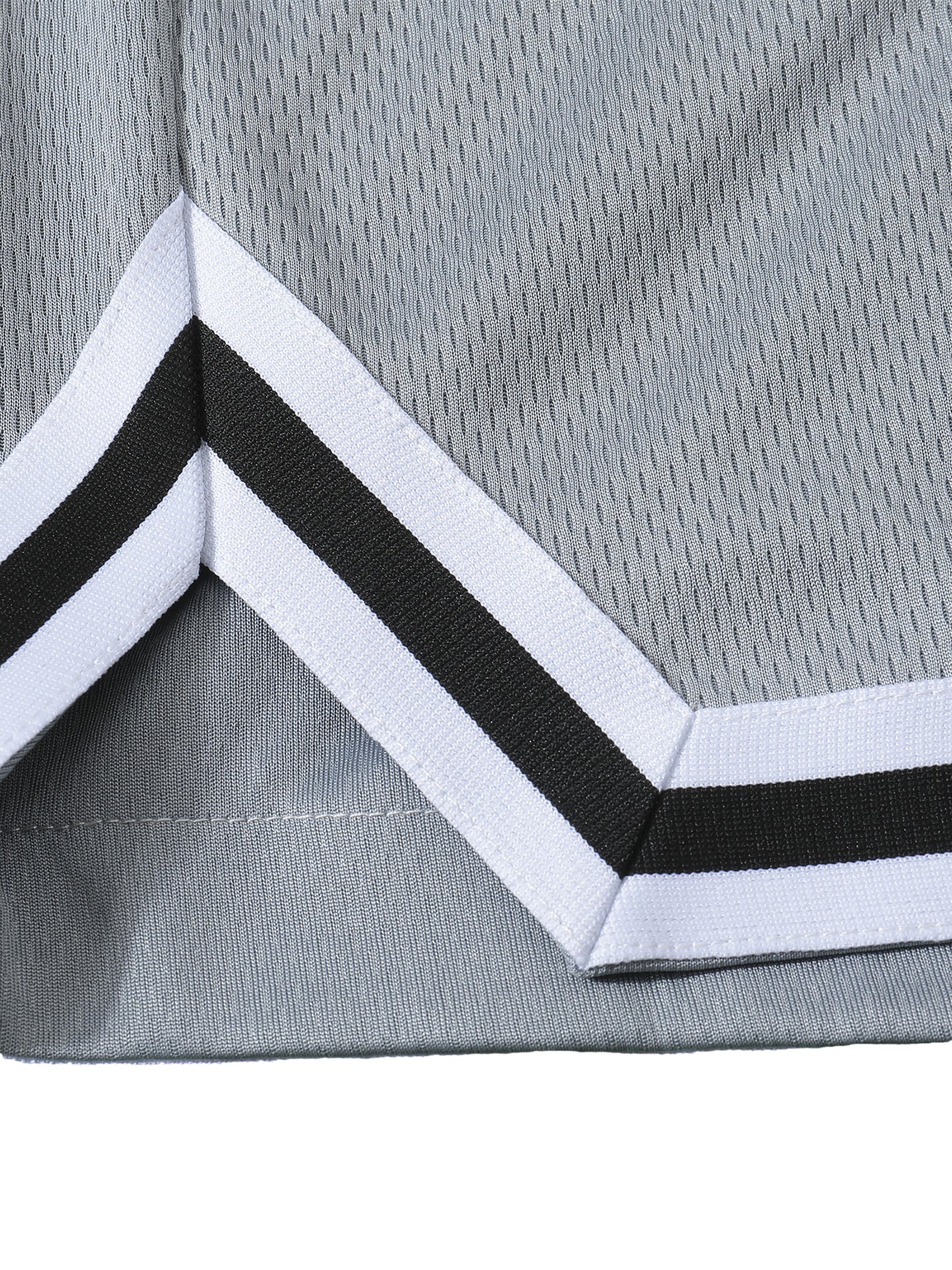 Classic Stripe Trim Basketball Shorts - Athletic Performance