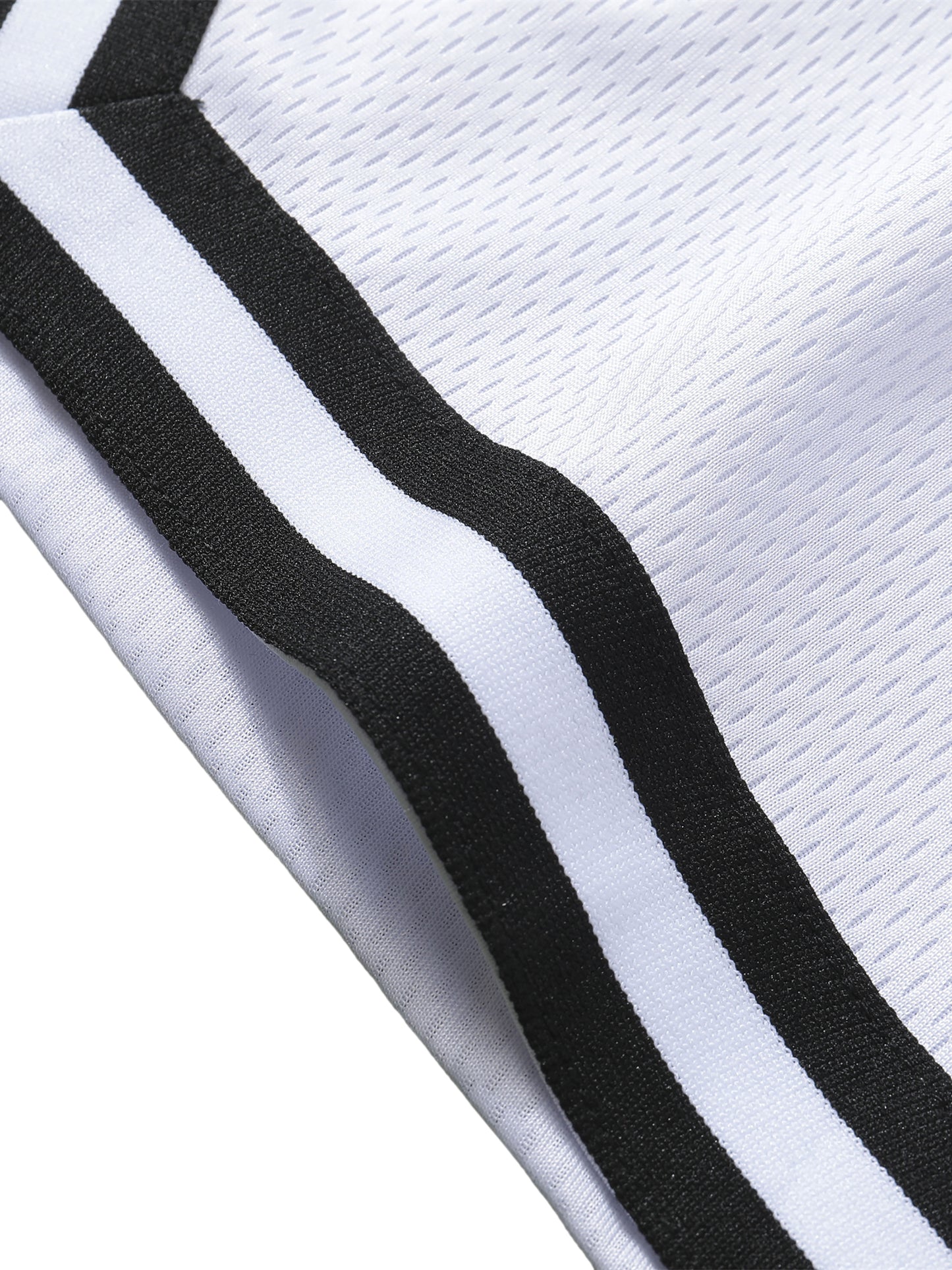 Classic Stripe Trim Basketball Shorts - Athletic Performance